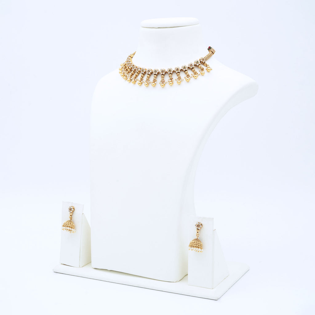 Trendy Linked Floral Necklace Set