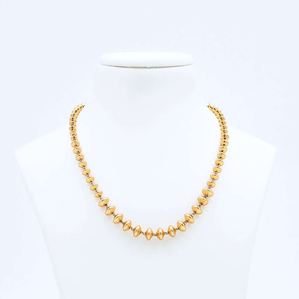 Trendy Shell Necklace Set