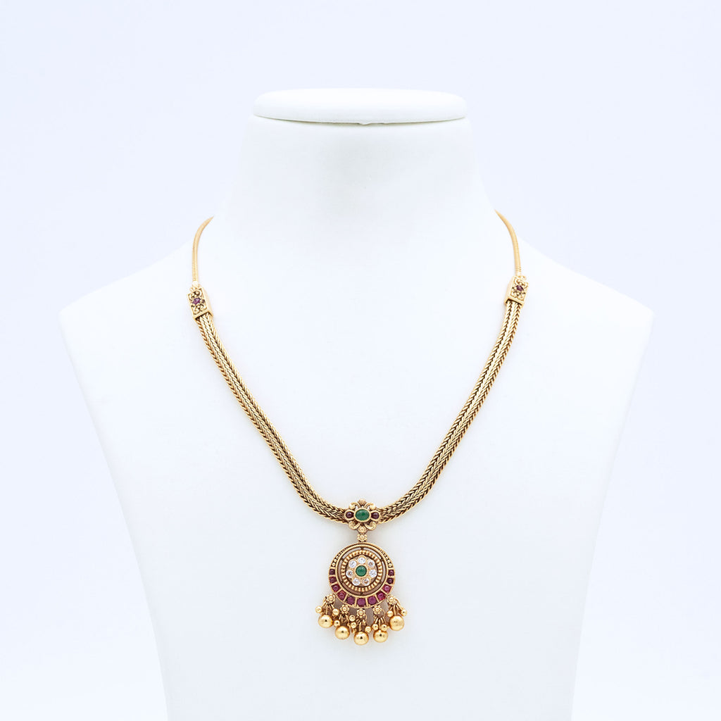 Trendy Necklace Set with Crescent Pendant