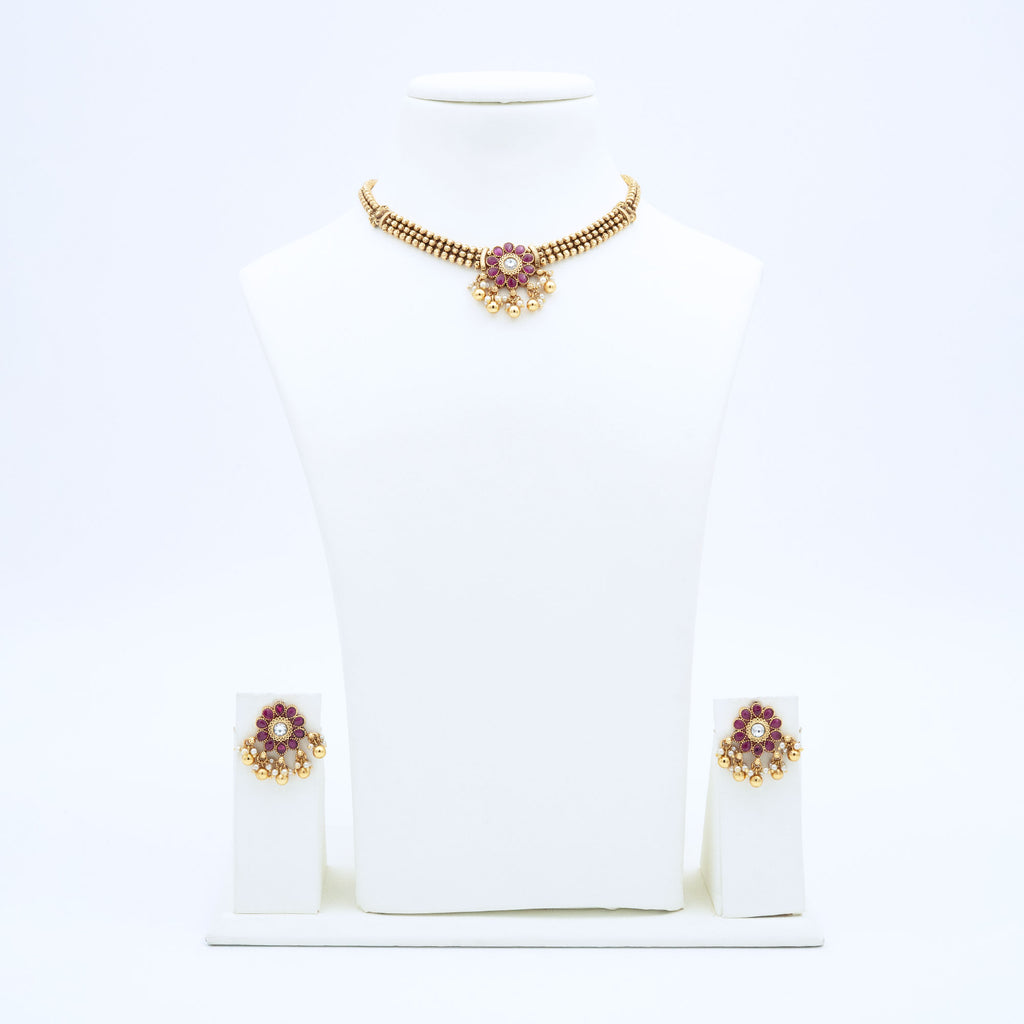 Trendy Floral Necklace Set