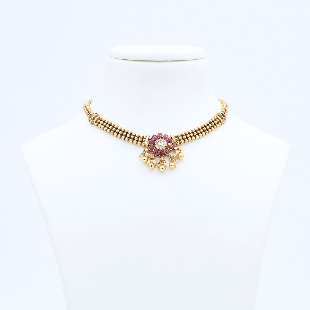 Trendy Floral Necklace Set