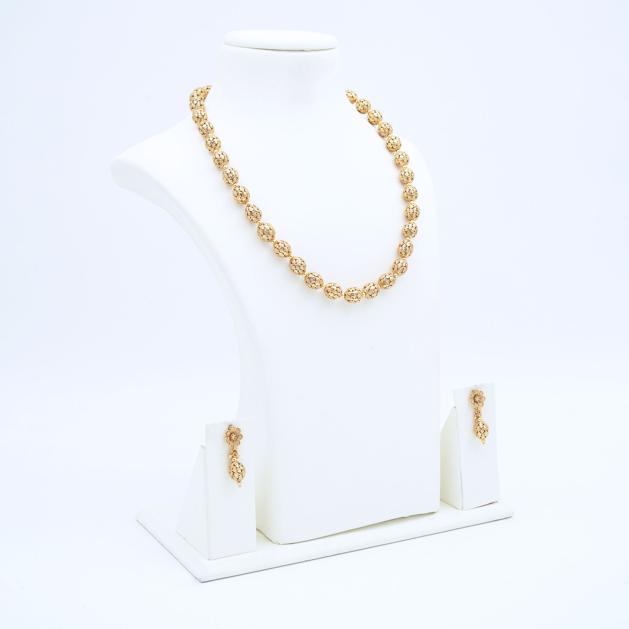 Traditional Oval Rudhraksha Necklace Set
