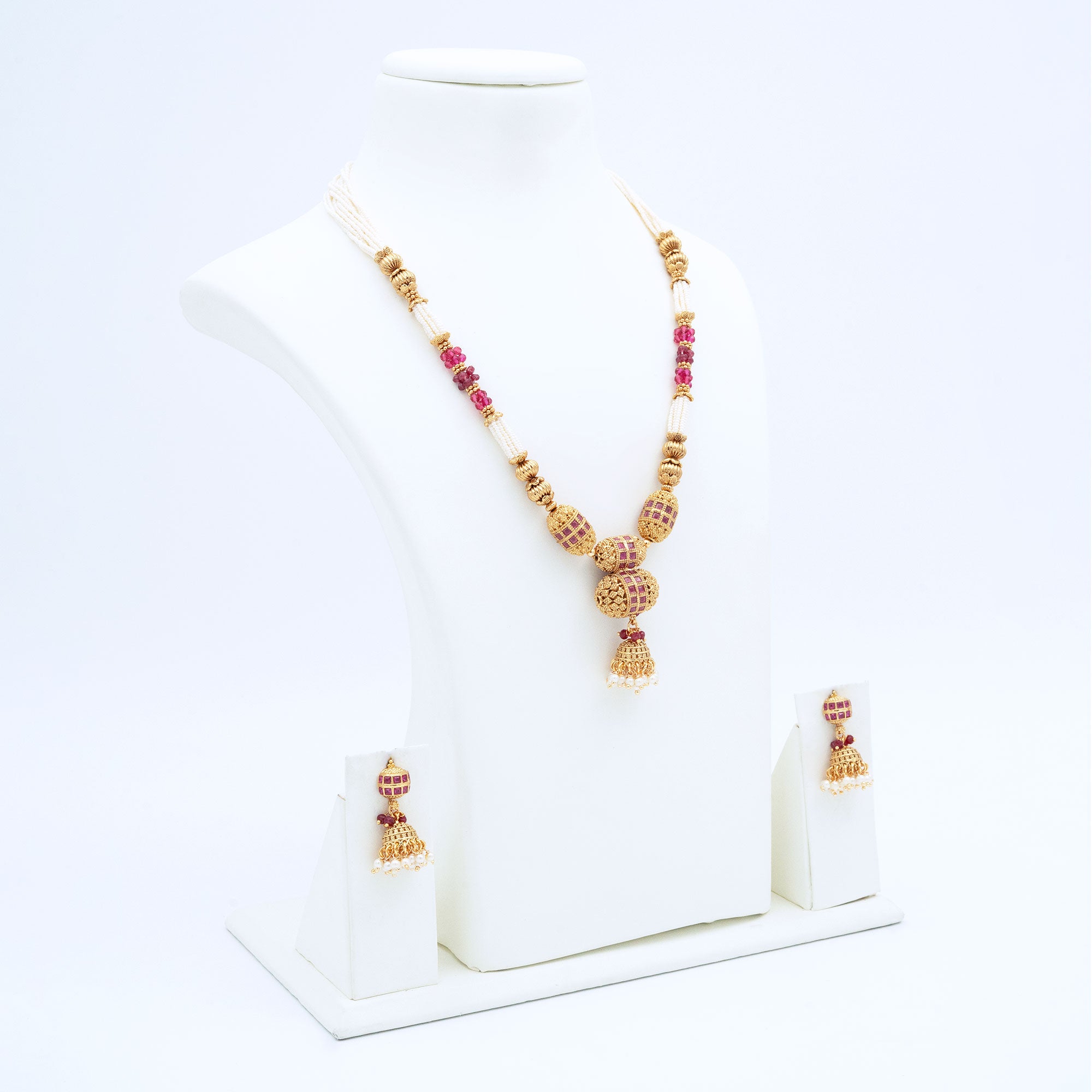 Trendy Capsule Necklace Set