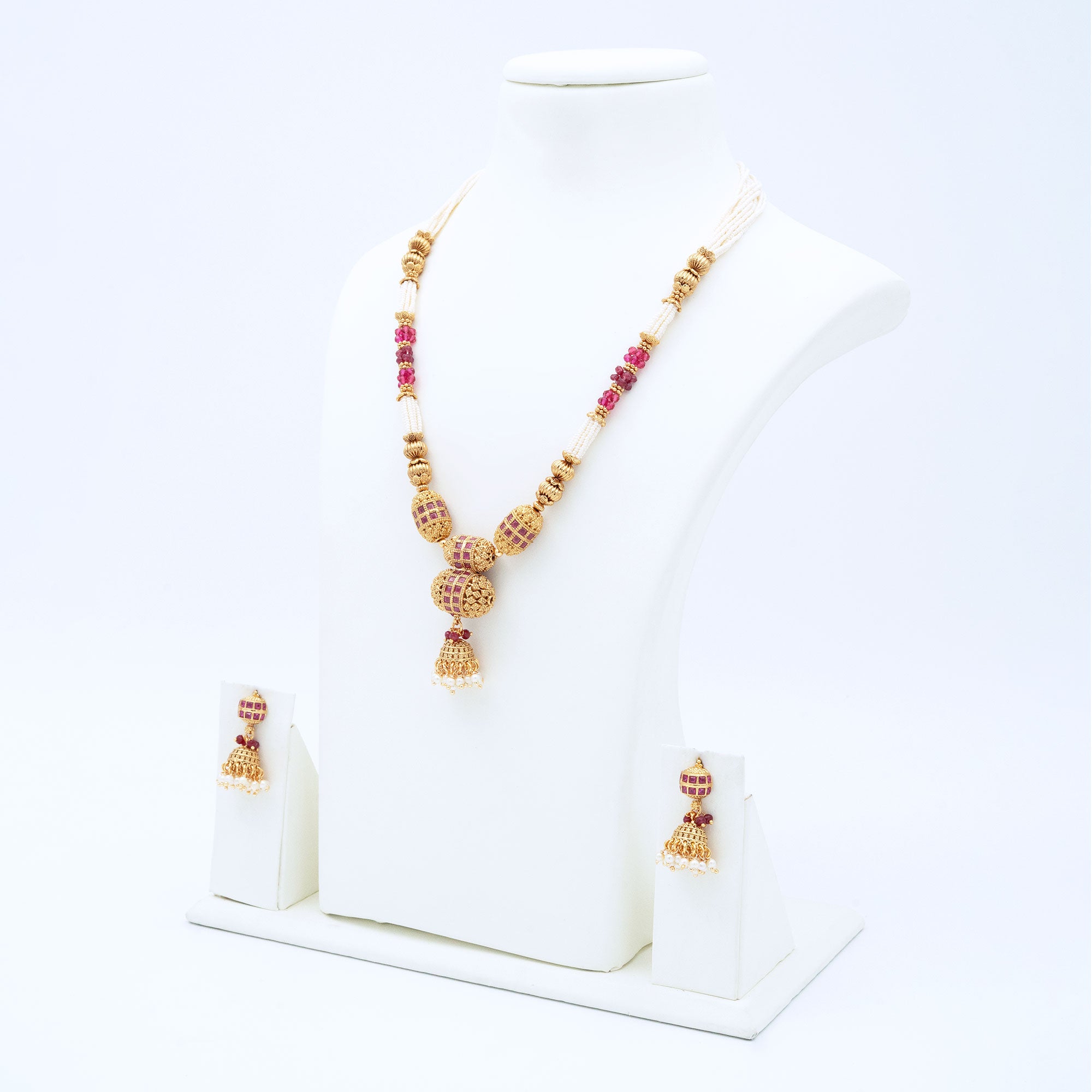 Trendy Capsule Necklace Set