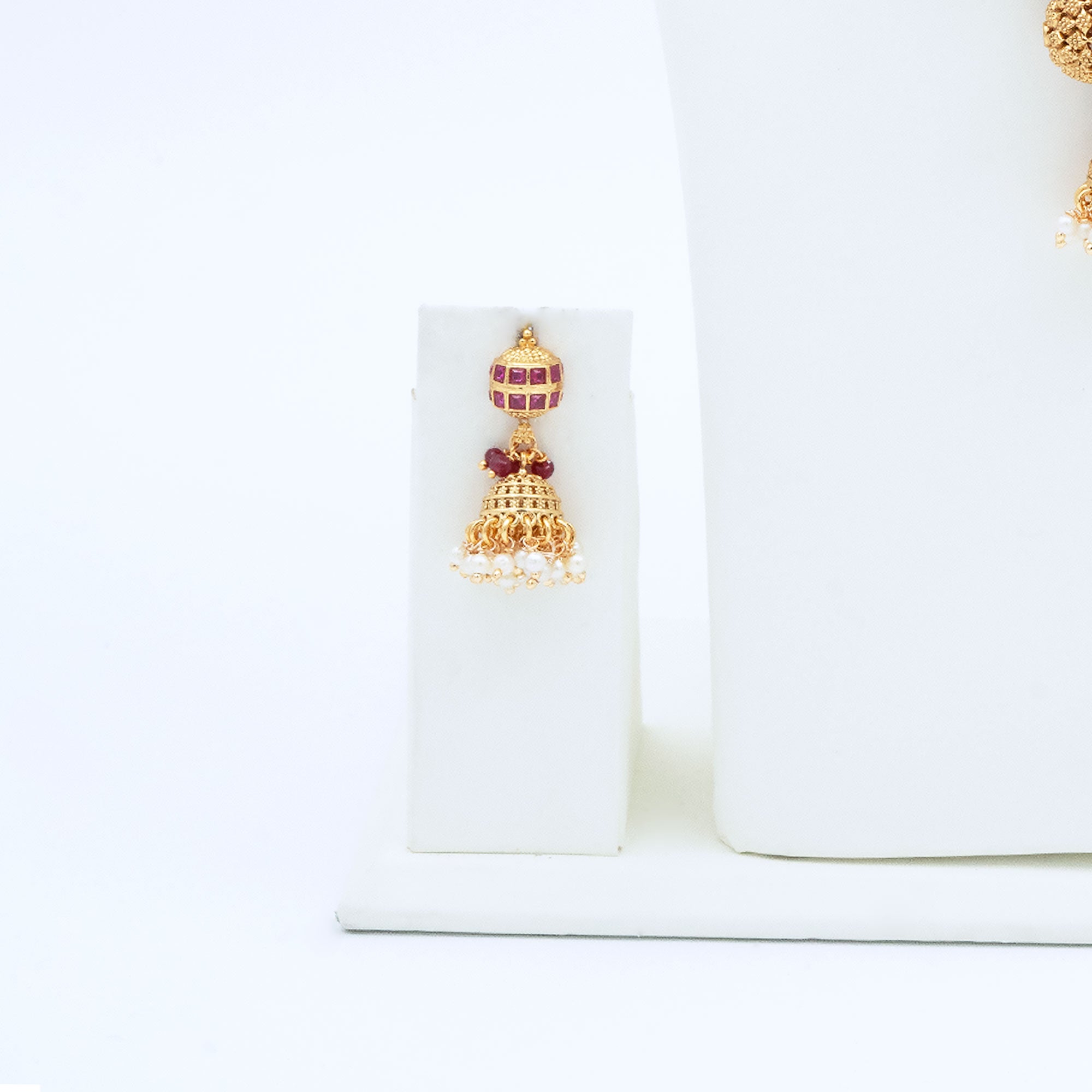 Trendy Capsule Necklace Set