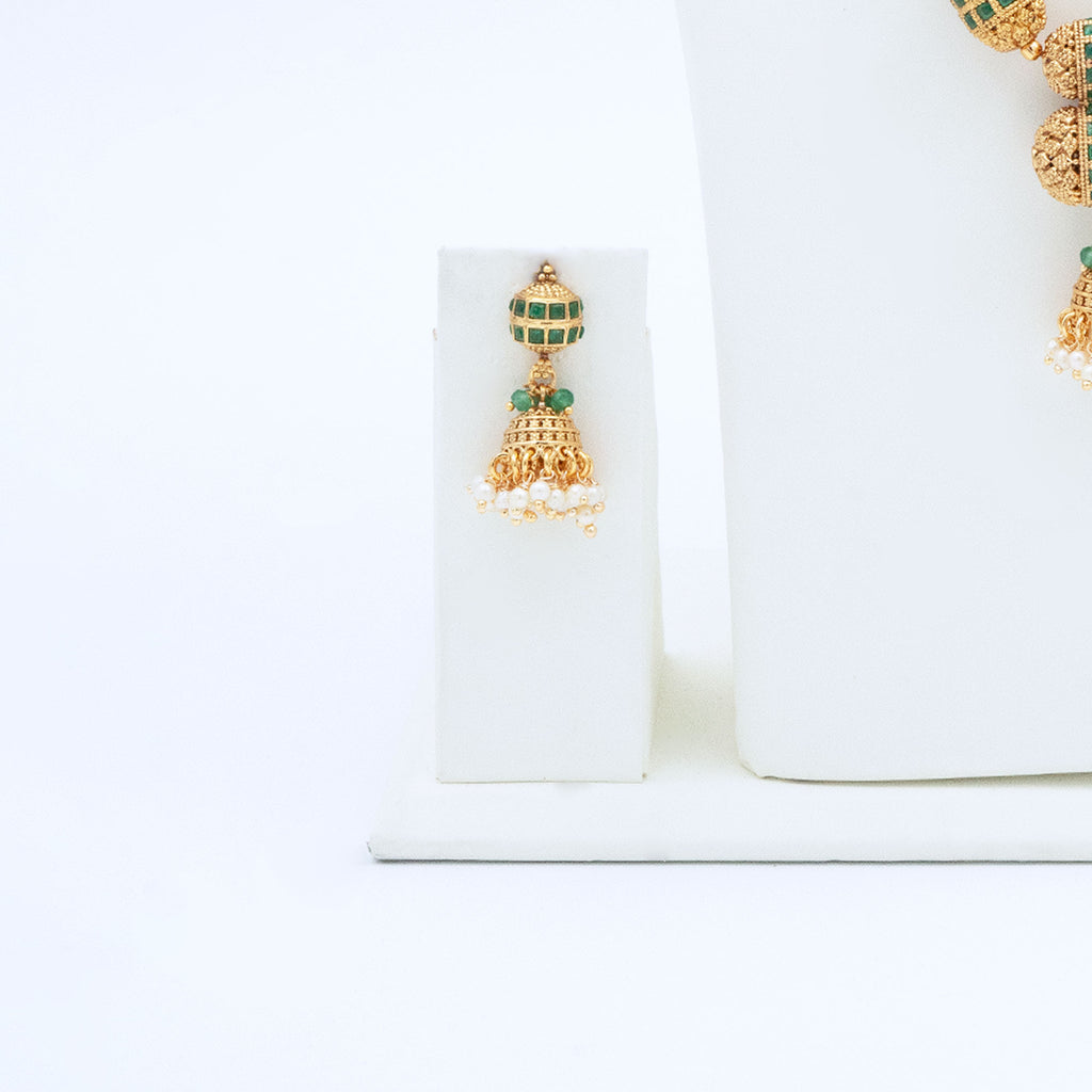 Trendy Capsule Necklace Set