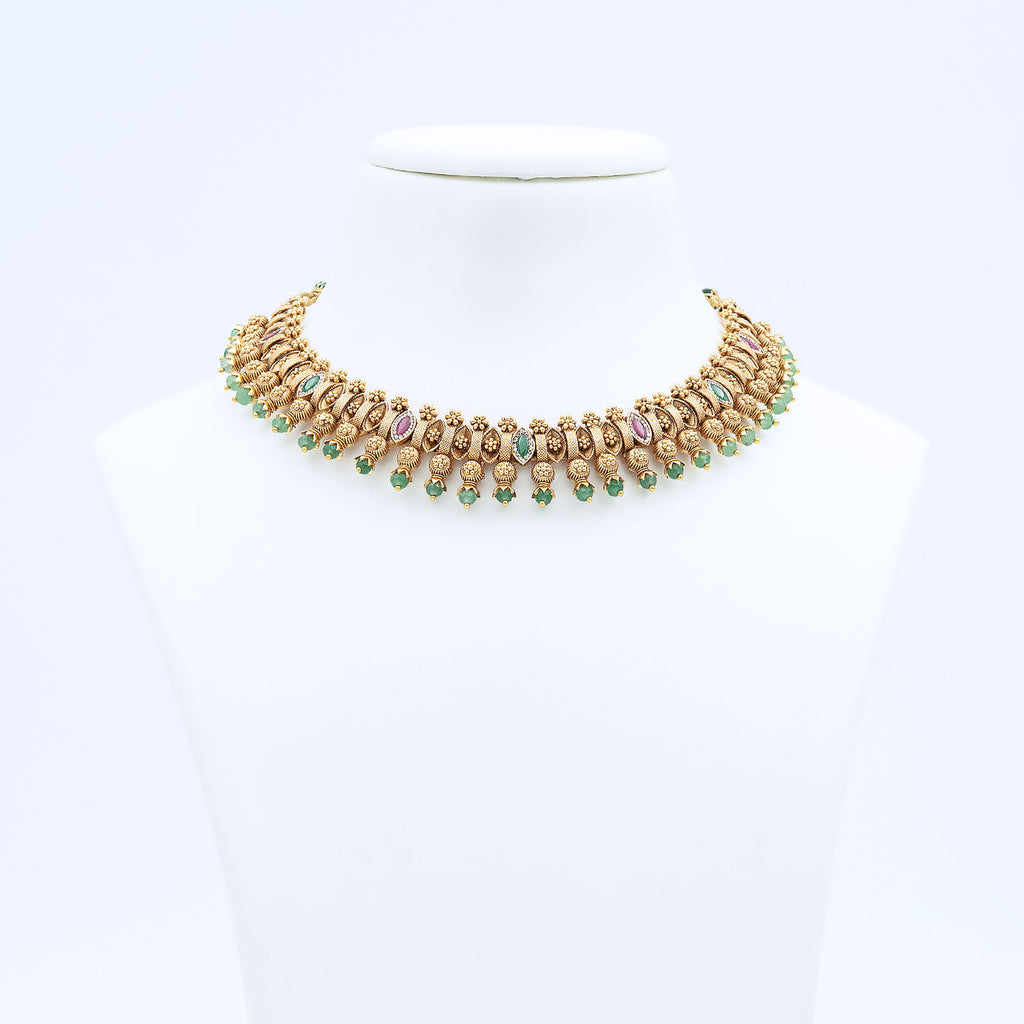 Trendy Eye Shaped Necklace Set