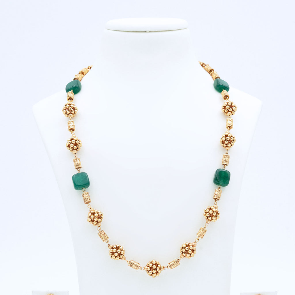 Trendy Floral Bunch Necklace Set