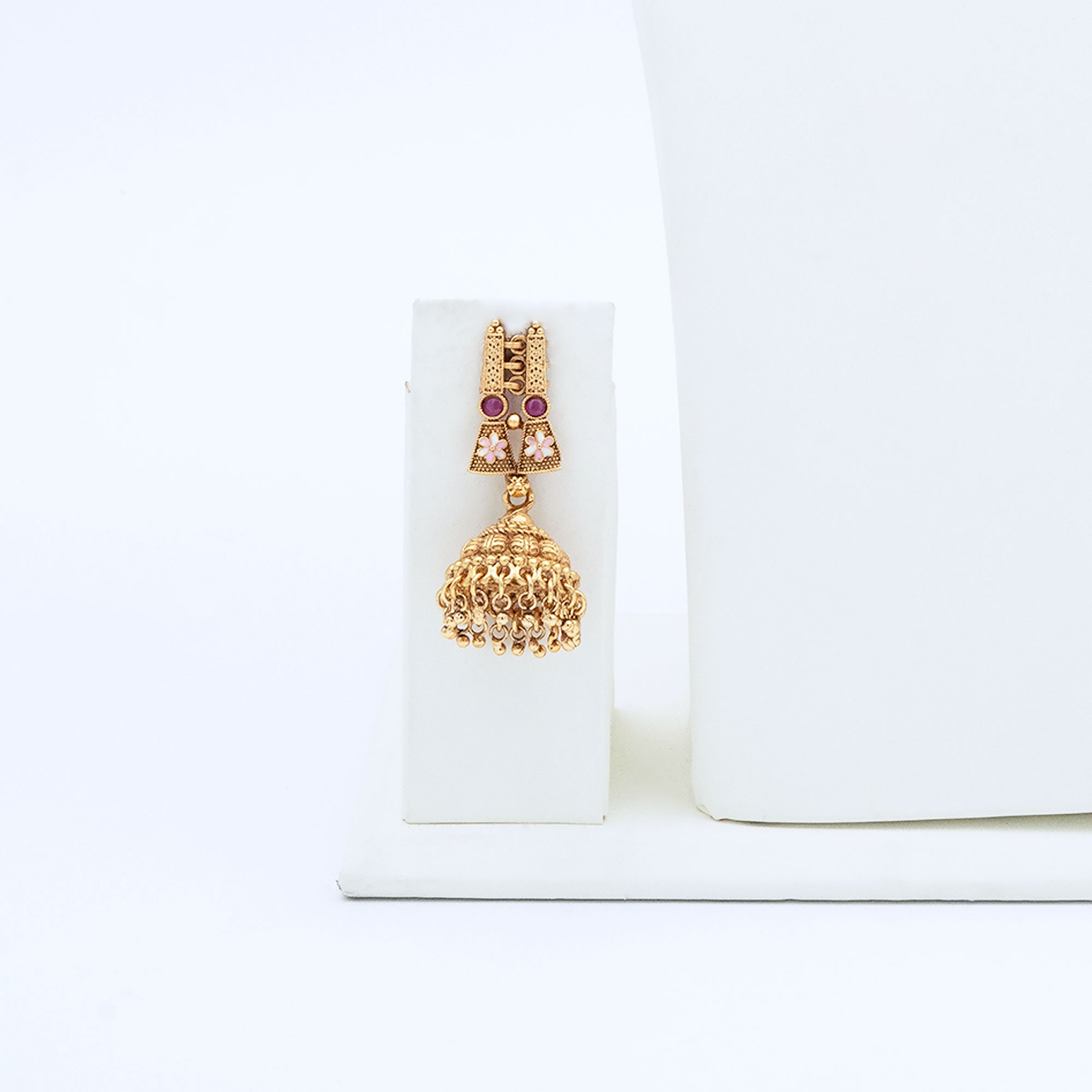 Trendy Temple Design Necklace Set