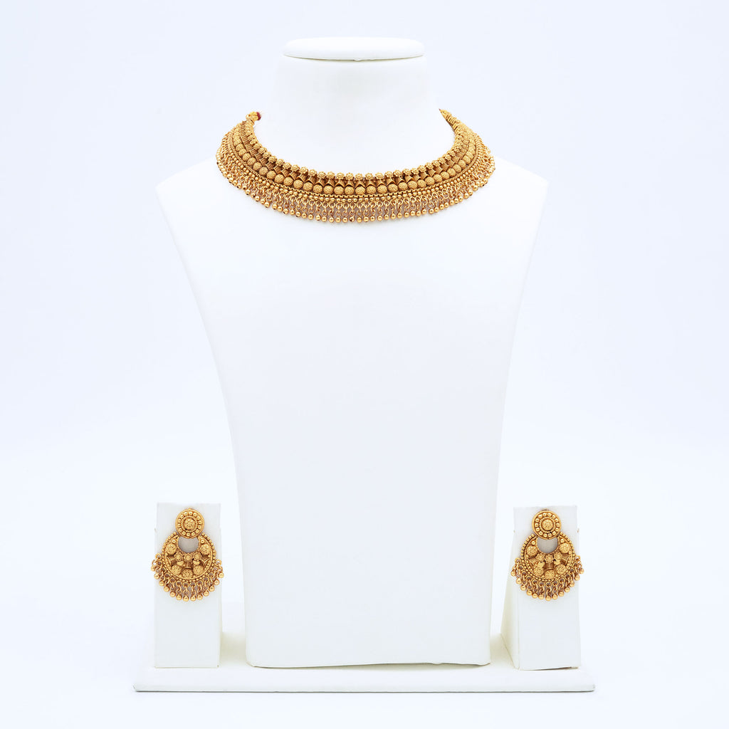 Trendy Round Crescent Shape Necklace Set