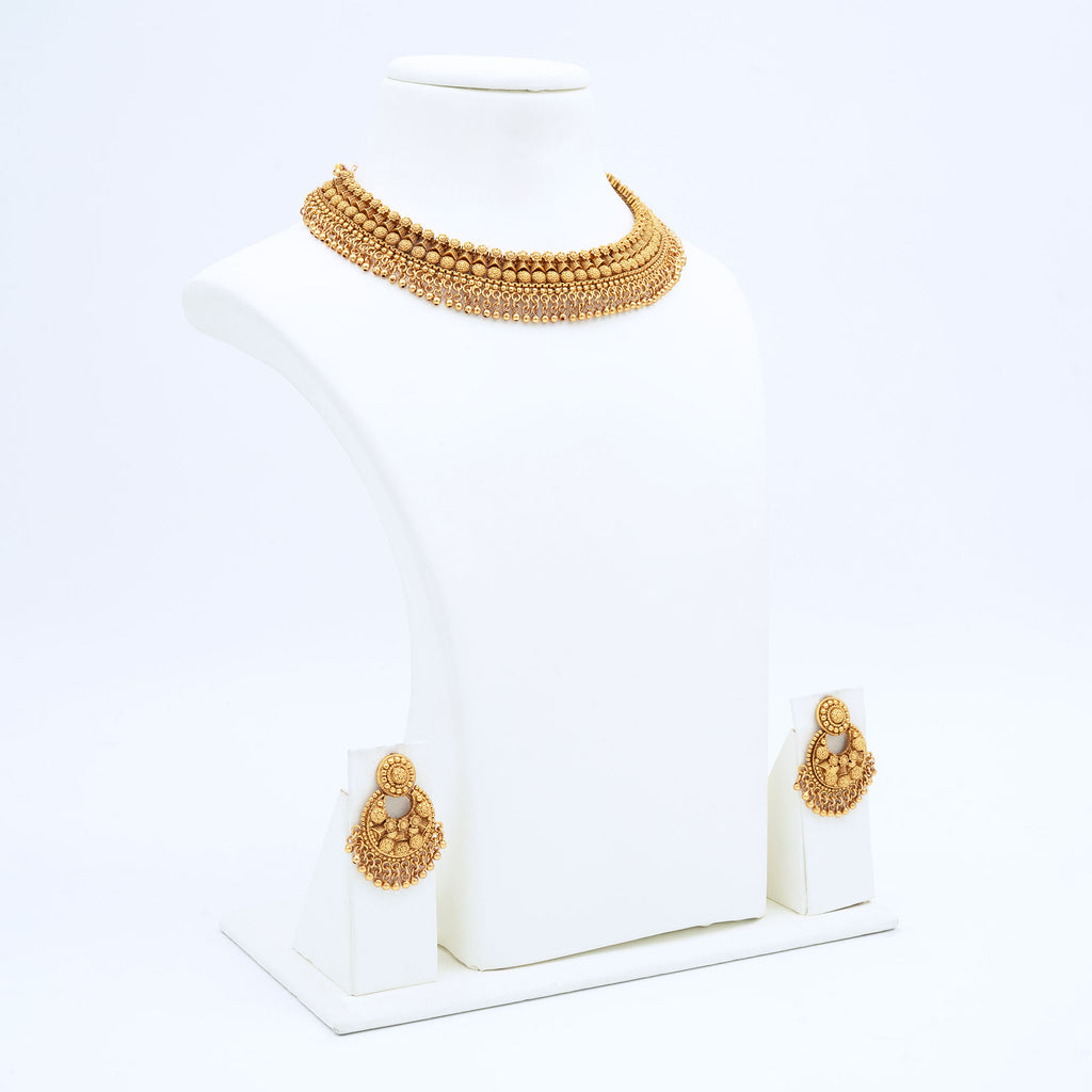 Trendy Round Crescent Shape Necklace Set