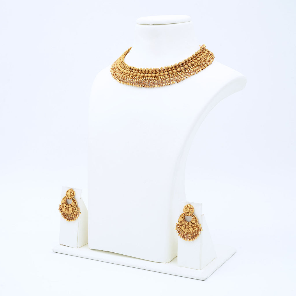Trendy Round Crescent Shape Necklace Set
