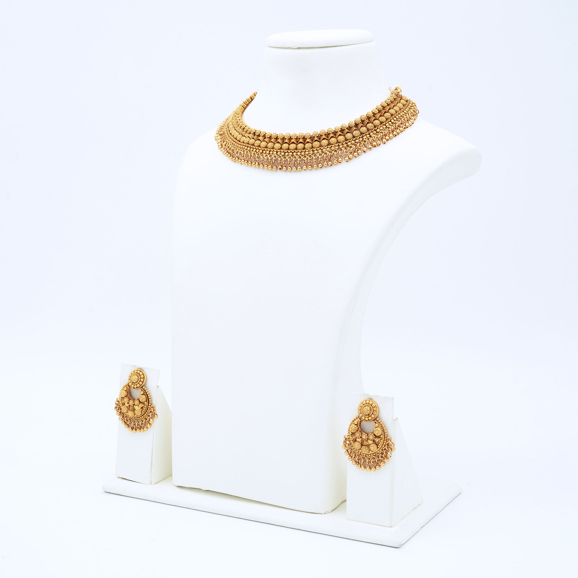 Trendy Round Crescent Shape Necklace Set