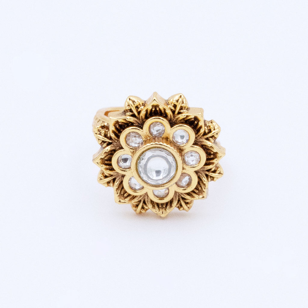 Trendy Floral Ring