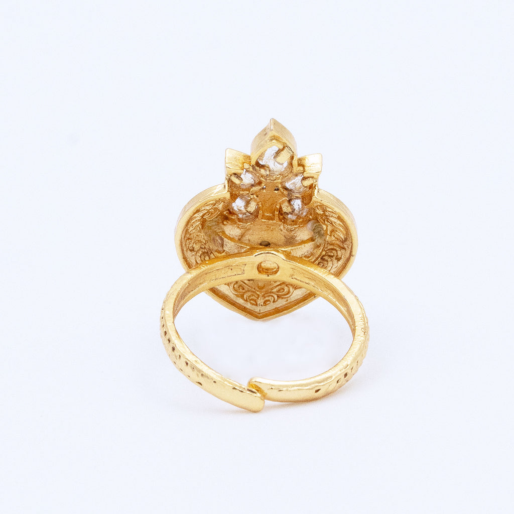 Trendy Spear with Leaf Ring