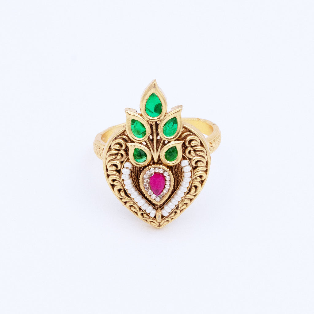 Trendy Spear with Leaf Ring