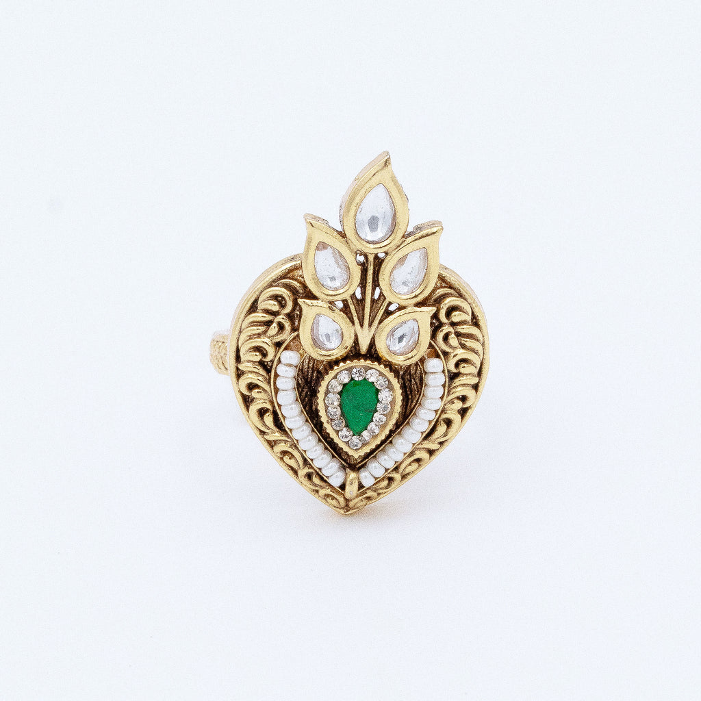 Trendy Spear with Leaf Ring