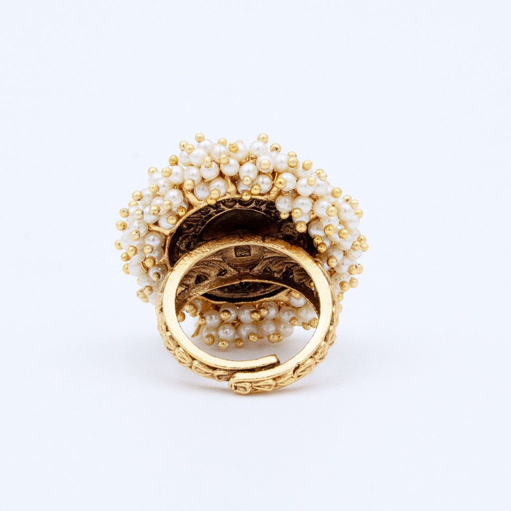 Trendy Pearly Circle RIng