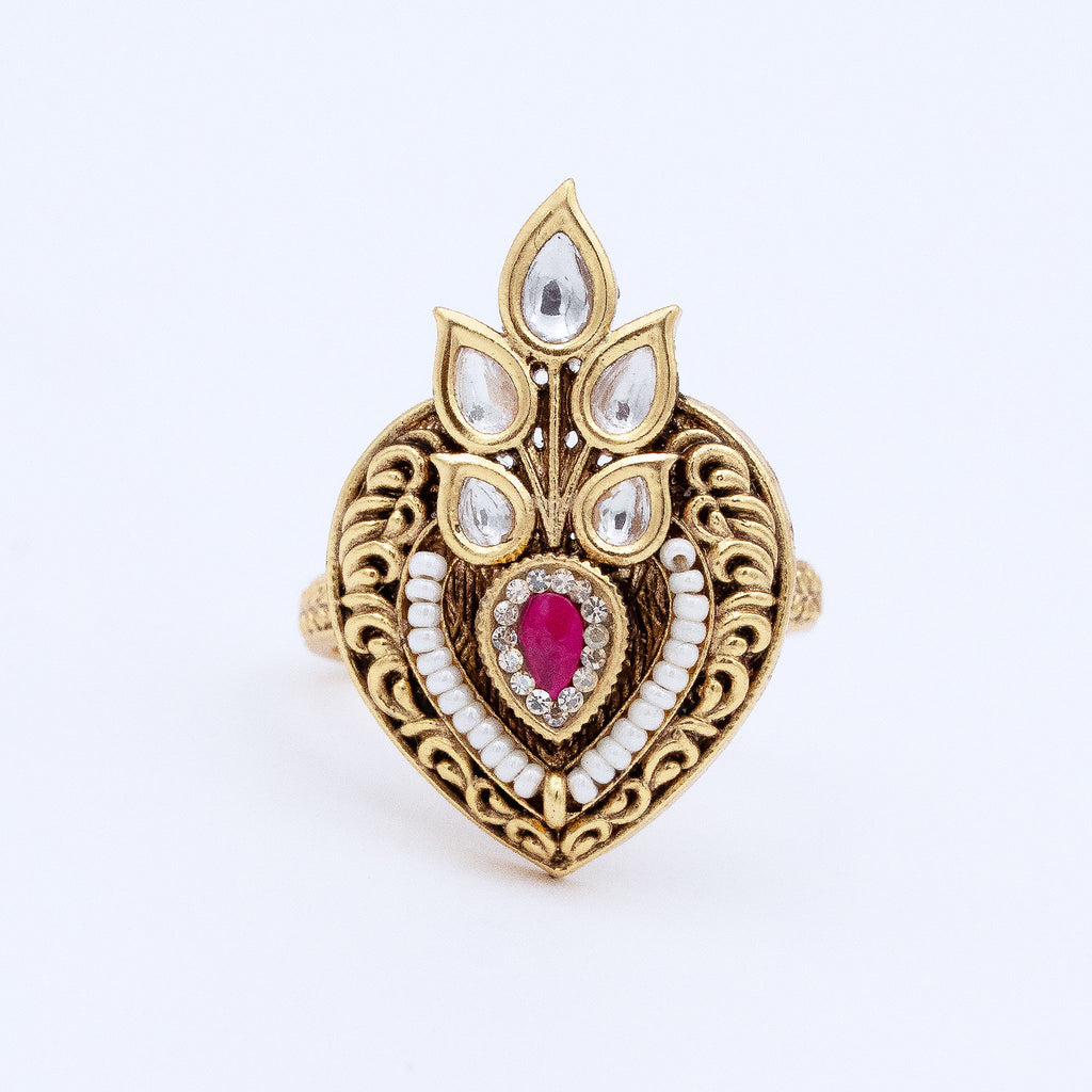 Trendy Spear with Leaf Ring